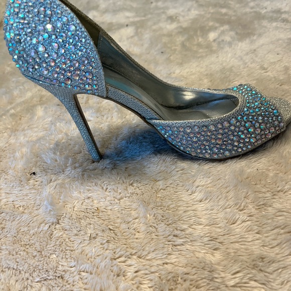 Women’s Sparkly Rhinestone Peep Toe Heels with Claire’s Sparkly Clutch/Purse - Picture 6 of 11